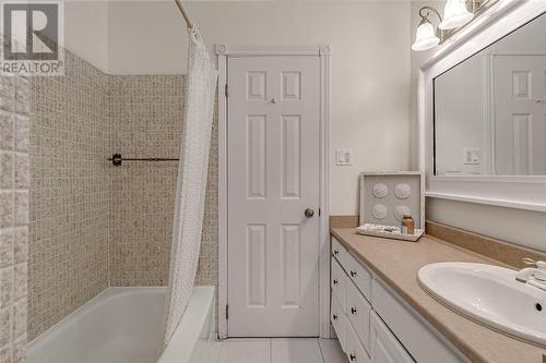 902 Grandview Boulevard, Sudbury, ON - Indoor Photo Showing Bathroom