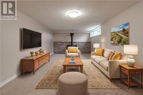 902 Grandview Boulevard, Sudbury, ON - Indoor Photo Showing Living Room