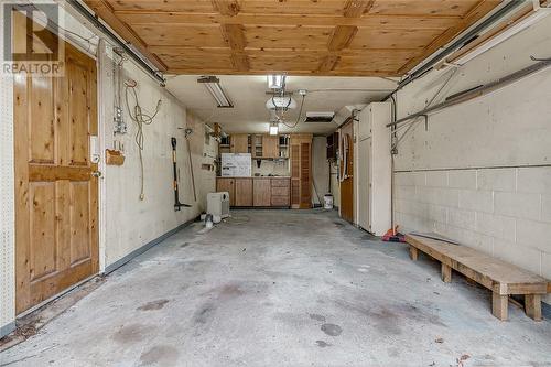 902 Grandview Boulevard, Sudbury, ON - Indoor Photo Showing Garage