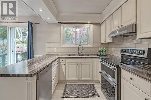 902 Grandview Boulevard, Sudbury, ON - Indoor Photo Showing Kitchen With Double Sink