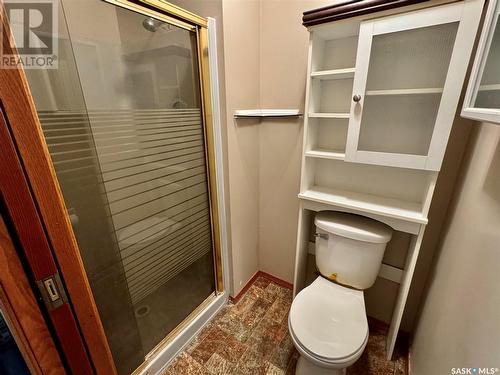 31 Anderson Drive, Yorkton, SK - Indoor Photo Showing Bathroom