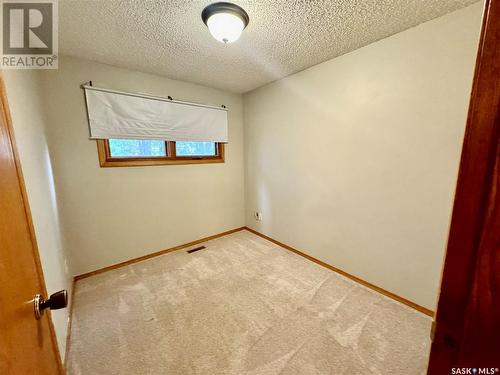 31 Anderson Drive, Yorkton, SK - Indoor Photo Showing Other Room