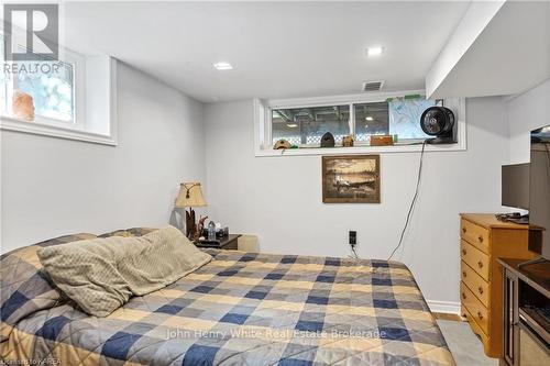 1182 Queensland Place, Brockville (810 - Brockville), ON - Indoor Photo Showing Bedroom