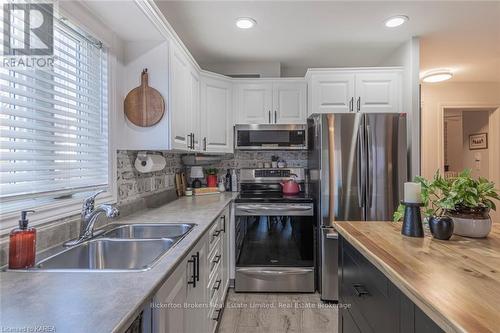 1101 - 237 Oak Street, Gananoque, ON - Indoor Photo Showing Kitchen With Double Sink