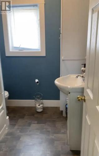 43 Main Street, Baie Verte, NL - Indoor Photo Showing Bathroom