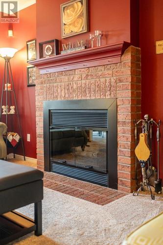 5 Flavelle Crescent, Kawartha Lakes (Lindsay), ON - Indoor Photo Showing Living Room With Fireplace