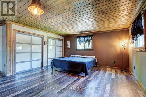 48 North Bayou Road, Kawartha Lakes (Fenelon Falls), ON - Indoor Photo Showing Bedroom