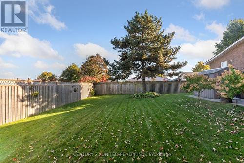 4 Andrew Drive, Kawartha Lakes (Lindsay), ON - Outdoor With Backyard