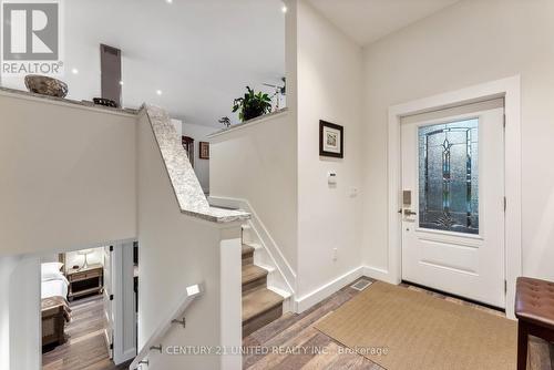 4 Andrew Drive, Kawartha Lakes (Lindsay), ON - Indoor Photo Showing Other Room