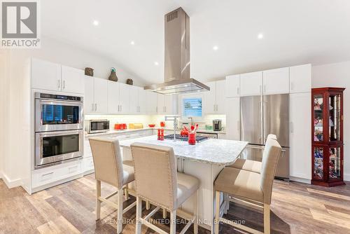 4 Andrew Drive, Kawartha Lakes (Lindsay), ON - Indoor Photo Showing Kitchen With Stainless Steel Kitchen