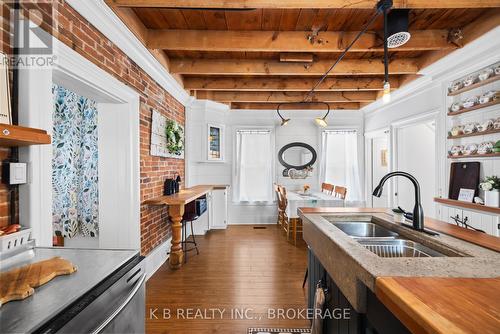 186 East Street E, Greater Napanee, ON - Indoor Photo Showing Kitchen With Double Sink