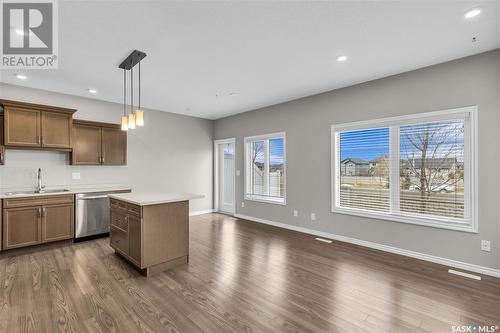 18 115 Veltkamp Crescent, Saskatoon, SK - Indoor Photo Showing Kitchen