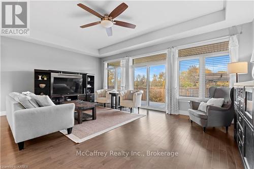 25 Staikos Court, Greater Napanee, ON - Indoor Photo Showing Living Room