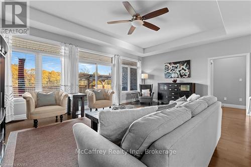 25 Staikos Court, Greater Napanee, ON - Indoor Photo Showing Living Room