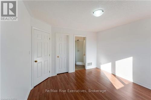 184 Briceland Street, Kingston (Rideau), ON - Indoor Photo Showing Other Room