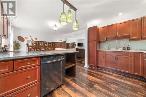 11807 Loyalist Parkway, Prince Edward County (Hallowell), ON - Indoor Photo Showing Kitchen