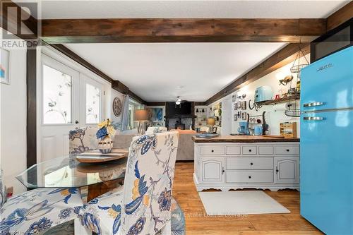 11807 Loyalist Parkway, Prince Edward County (Hallowell), ON - Indoor Photo Showing Dining Room