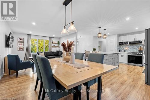 84 Southwood Crescent, Greater Napanee, ON - Indoor Photo Showing Dining Room