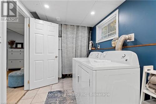 84 Southwood Crescent, Greater Napanee, ON - Indoor Photo Showing Laundry Room