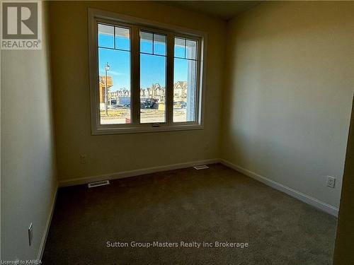 46 Oakmont Drive, Loyalist (Bath), ON - Indoor Photo Showing Other Room