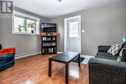 3 Beauford Place, St John'S, NL - Indoor Photo Showing Living Room