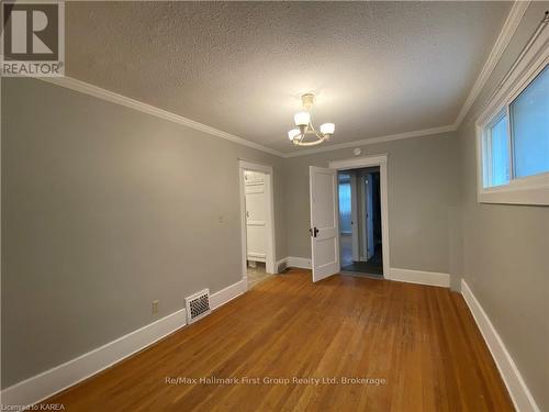 516 Victoria Street, Kingston (Central City East), ON - Indoor Photo Showing Other Room