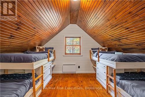 1245 Mcconville Lane, South Frontenac (Frontenac South), ON - Indoor Photo Showing Bedroom