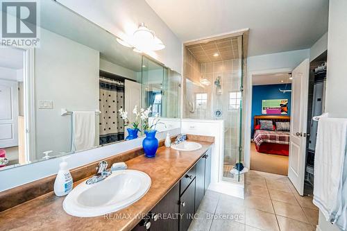 5 Westlea Avenue, Richmond Hill, ON - Indoor Photo Showing Bathroom