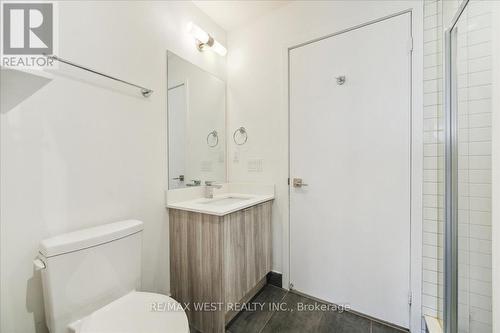 1109 - 2916 Hwy 7, Vaughan, ON - Indoor Photo Showing Bathroom