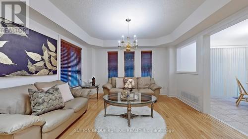 1 Convoy Crescent, Vaughan, ON - Indoor Photo Showing Living Room