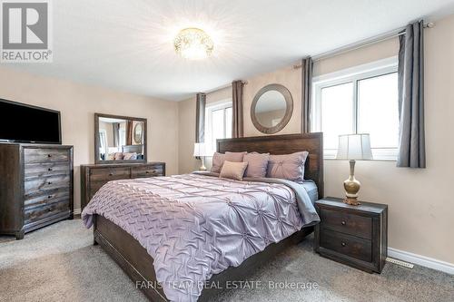 121 Nicholson Drive, Barrie, ON - Indoor Photo Showing Bedroom