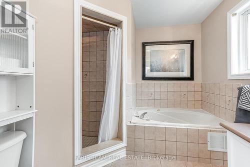 121 Nicholson Drive, Barrie, ON - Indoor Photo Showing Bathroom