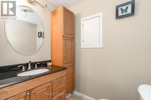 121 Nicholson Drive, Barrie, ON - Indoor Photo Showing Bathroom