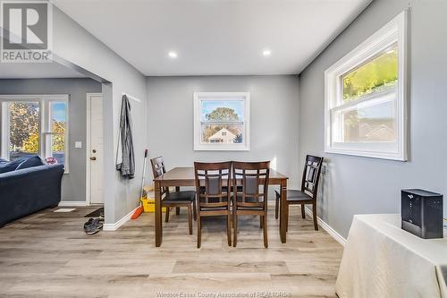 383 Frank Avenue, Windsor, ON - Indoor Photo Showing Dining Room