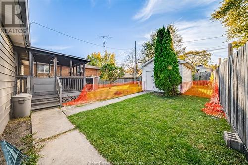 383 Frank Avenue, Windsor, ON - Outdoor