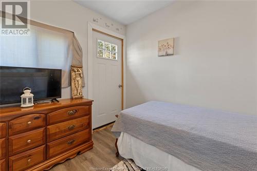 1036 Lauzon Road, Windsor, ON - Indoor Photo Showing Bedroom