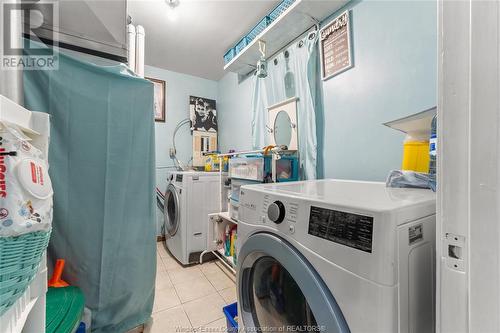 1036 Lauzon Road, Windsor, ON - Indoor Photo Showing Laundry Room