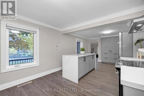 60 Ontario Street, Halton Hills, ON - Indoor Photo Showing Kitchen