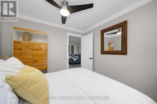 60 Ontario Street, Halton Hills, ON - Indoor Photo Showing Bedroom