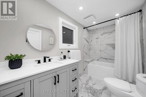 60 Ontario Street, Halton Hills, ON - Indoor Photo Showing Bathroom