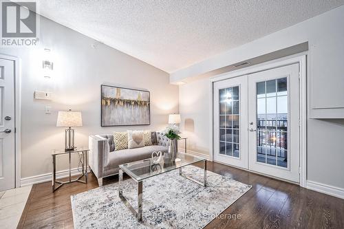 406 - 1350 Main Street E, Milton, ON - Indoor Photo Showing Living Room