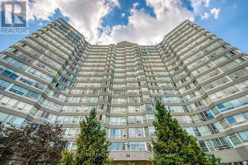 702 - 50 Kingsbridge Gardens, Mississauga, ON - Outdoor With Facade