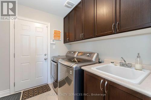 5 Alister Drive, Brampton, ON - Indoor Photo Showing Laundry Room