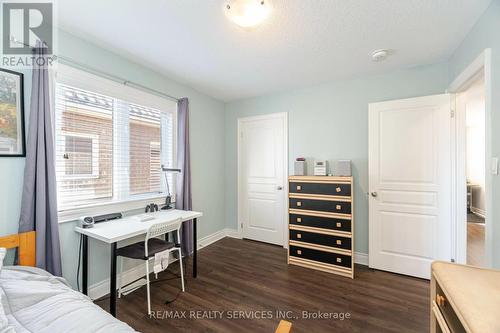 5 Alister Drive, Brampton, ON - Indoor Photo Showing Bedroom