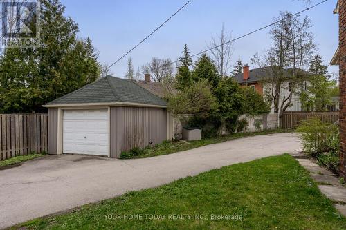 75 Guelph Street, Halton Hills, ON - Outdoor