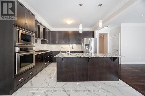 Upper - 4 Danfield Court, Brampton, ON - Indoor Photo Showing Kitchen With Stainless Steel Kitchen With Upgraded Kitchen