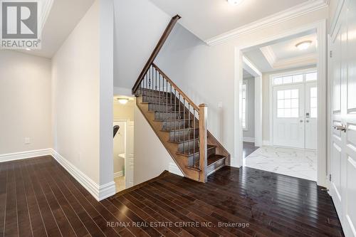 Upper - 4 Danfield Court, Brampton, ON - Indoor Photo Showing Other Room