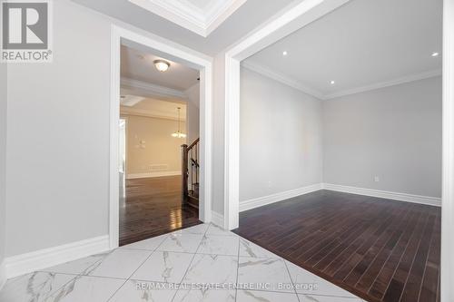 Upper - 4 Danfield Court, Brampton, ON - Indoor Photo Showing Other Room