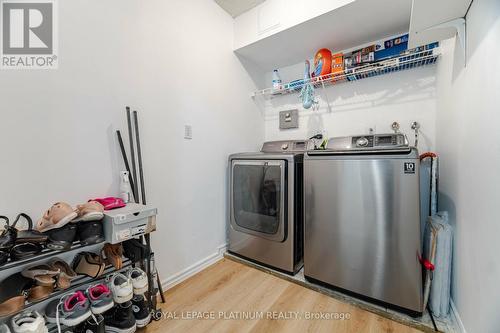 1005 - 30 Malta Avenue, Brampton, ON - Indoor Photo Showing Laundry Room