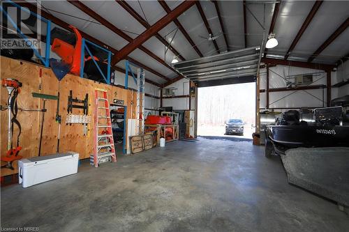 33 White Bear Court, Temagami, ON - Indoor Photo Showing Garage